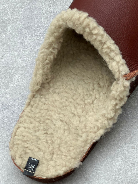 Women Vintage Winter Leather Fleece-lined Flat Slippers